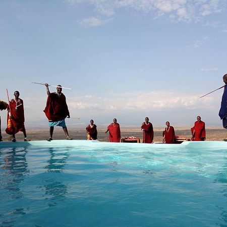 Osiligilai Maasai Lodge Sanya Juu Exteriör bild