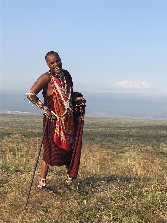 Osiligilai Maasai Lodge Sanya Juu Exteriör bild