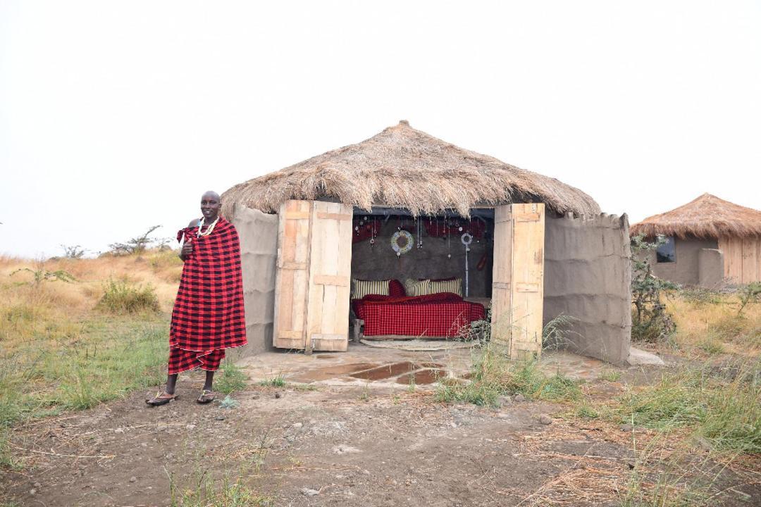 Osiligilai Maasai Lodge Sanya Juu Exteriör bild