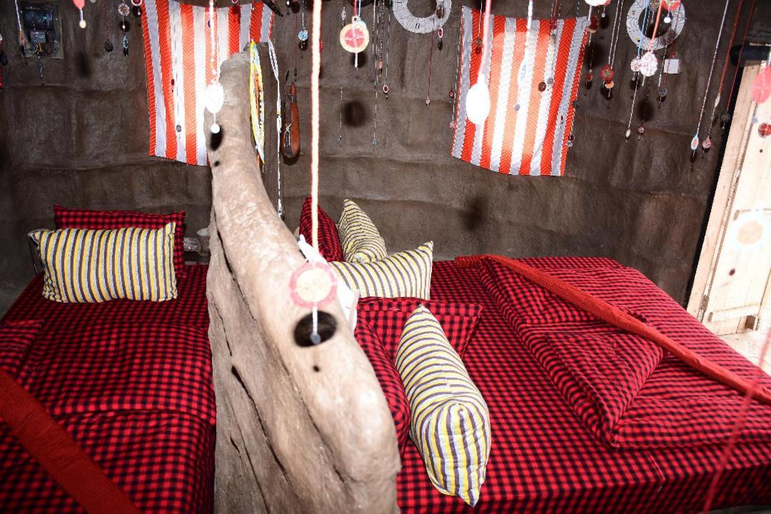 Osiligilai Maasai Lodge Sanya Juu Exteriör bild