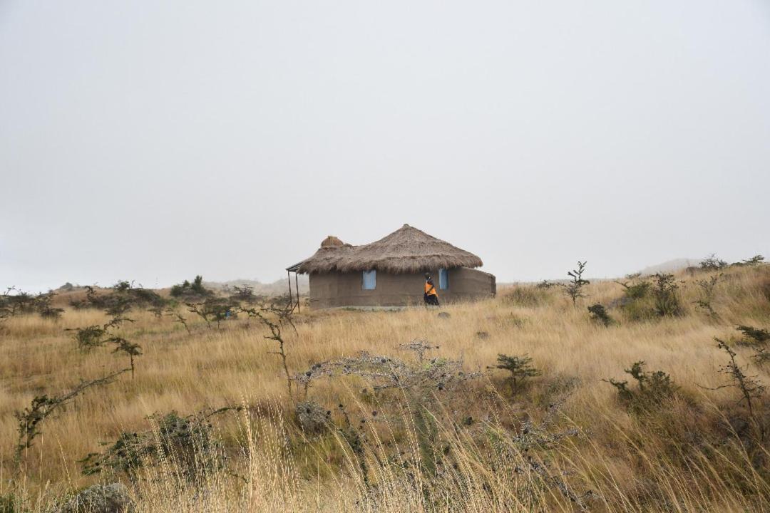 Osiligilai Maasai Lodge Sanya Juu Exteriör bild
